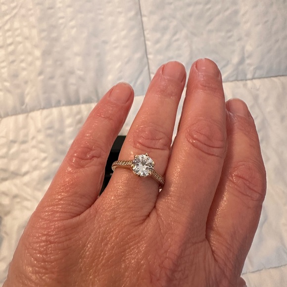 Diamond Nexus Engagement Ring - Picture 5 of 8